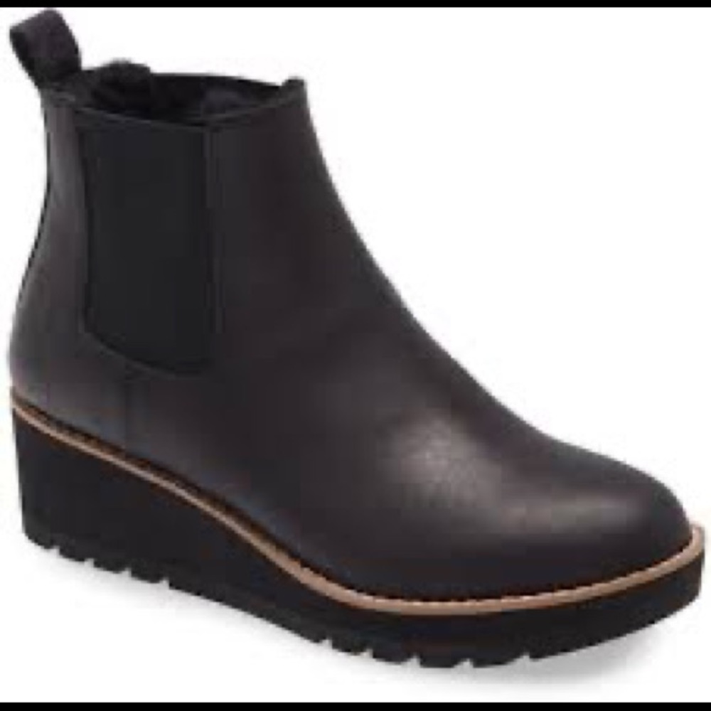 Eileen Fisher Shearling Chelsea Boot size 7